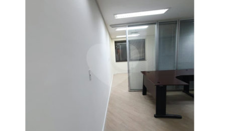 Sala à venda em Cidade Monções, São Paulo, SP