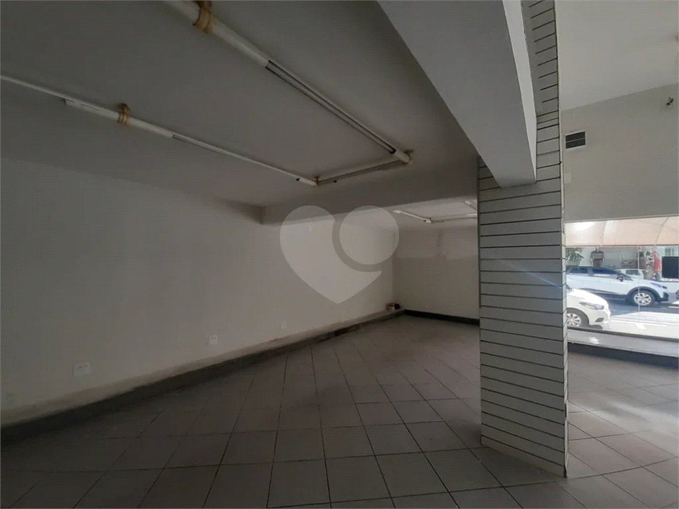 Salão Comercial de Esquina para Locação – Centro de Indaiatuba/SP
