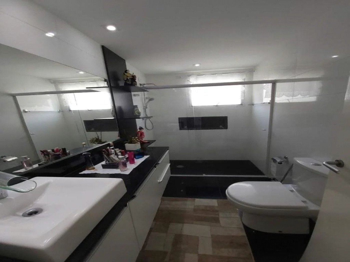 Apartamento à venda com 3 quartos, sendo 1 suíte, em Vila Andrade, São Paulo - SP