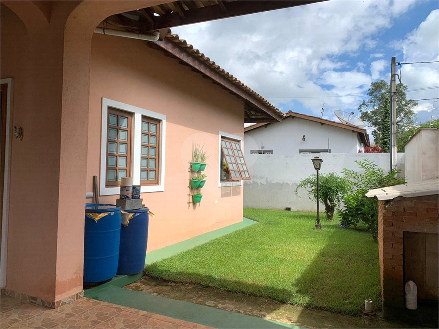 Casa ampla à venda no Vale das Flores em Atibaia