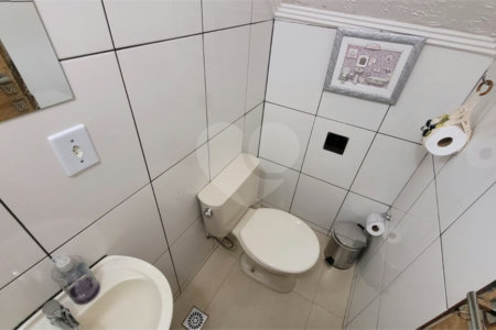 Sobrado Residencial no bairro Douradinho