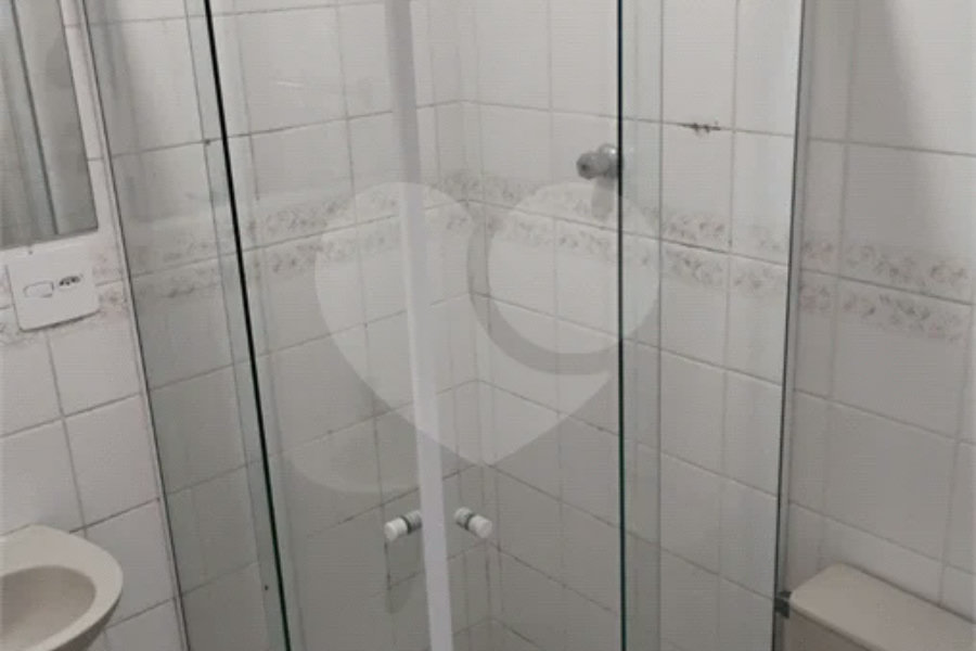 Apartamento 2 dormitórios no Jardim Prudência.
