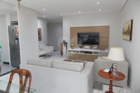 Confortável apartamento no Jardim Floresta em Aibaia sp