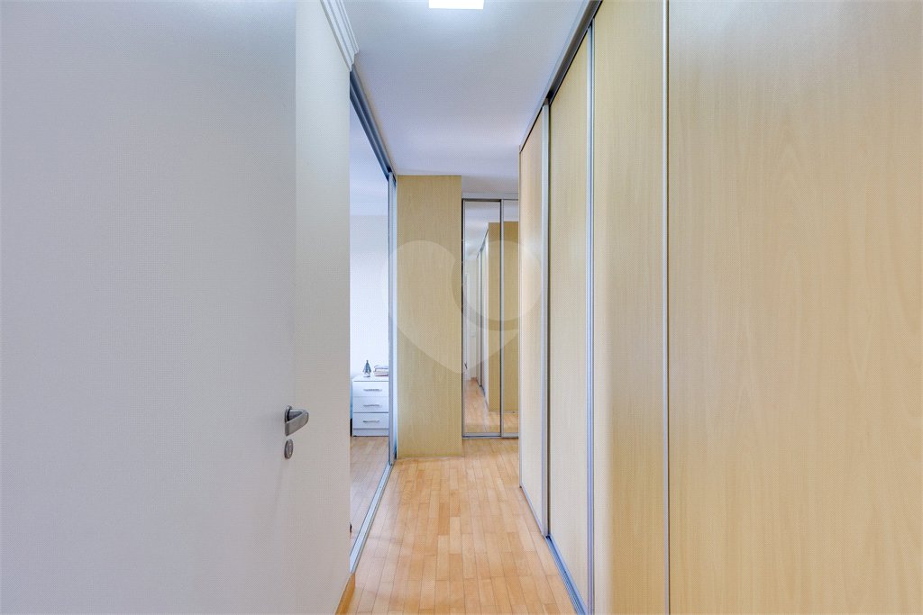 Apartamento Alto da Boa Vista em Condominio Clube