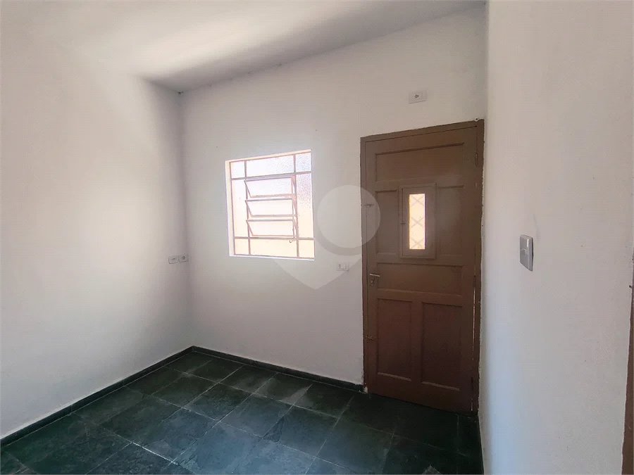 Casa para Locação no Jardim Pau Preto – Indaiatuba/SP - 3 dormitórios, quintal e garagem com portão manual