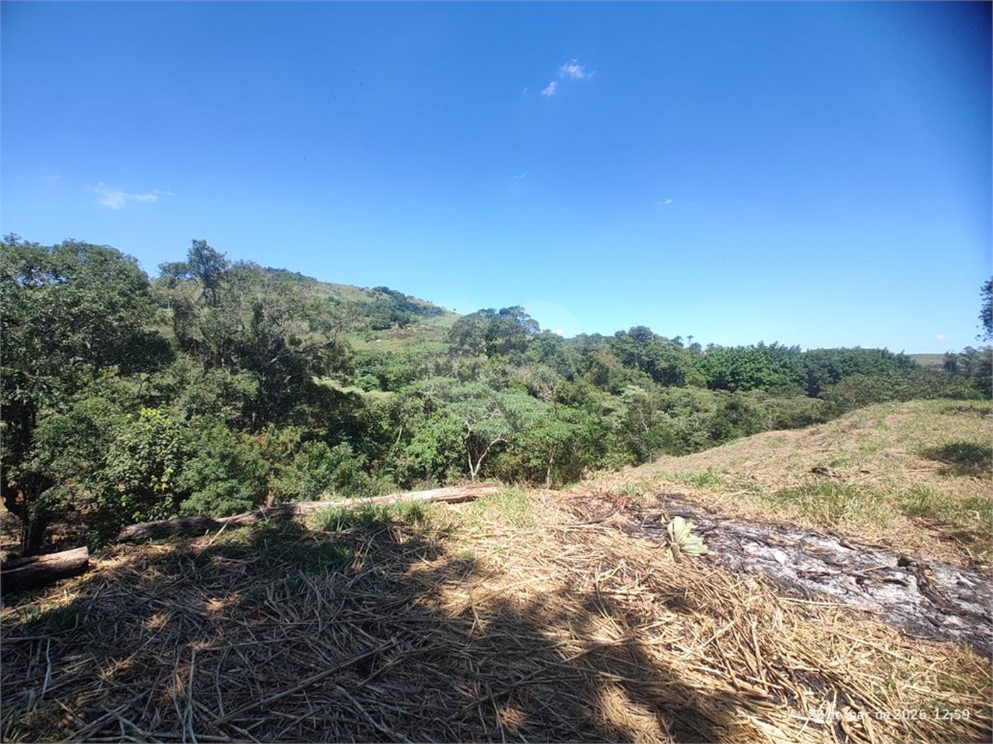 Área rural em Piracaia com 3.289 metros, ótima para chácara, as margens do rio Cachoeira