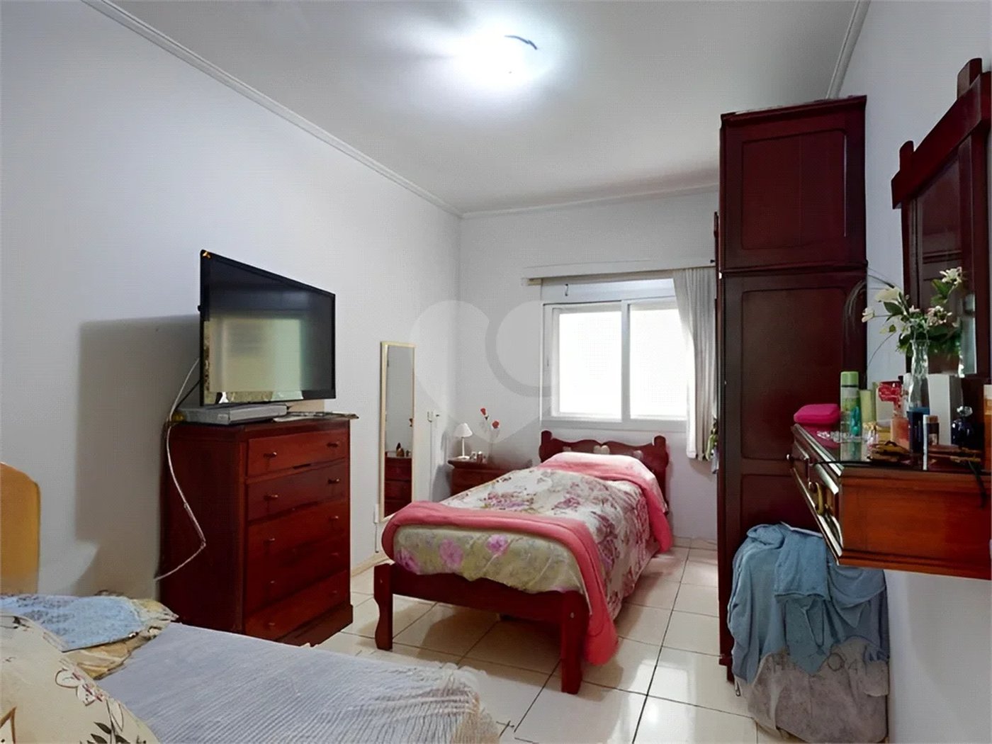 Apartamento à venda na Aclimação de 65 metros quadrados, com 2 dormitórios 1 vaga