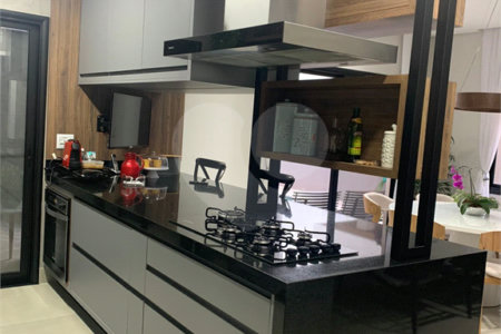 CASA À VENDA FLORADAS DA SERRA 250m², 4 DORMITORIOS SENDO 4 SUITES, 1 SUITE MASTER, 4 VAGAS SÃO JOSÉ