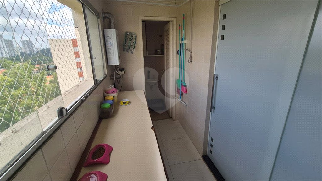 Apartamento à venda com 3 quartos, sendo 1 suíte,  em Jardim Marajoara, São Paulo, SP