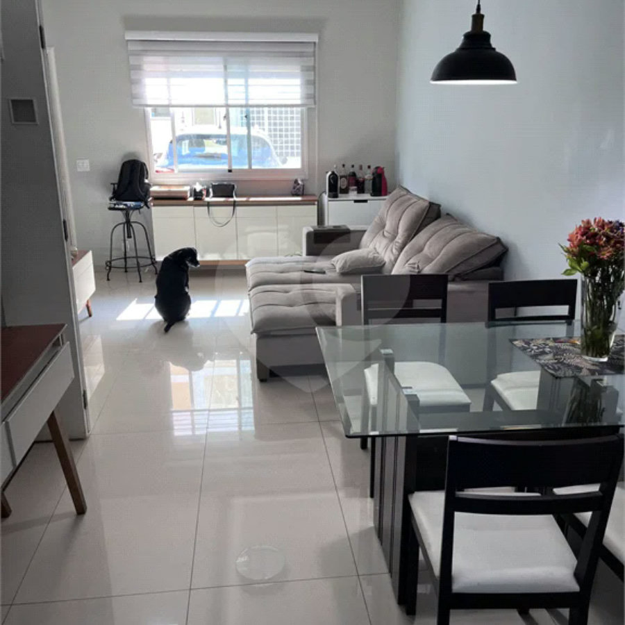 Casa à venda com 2 quartos, sendo 1 suíte, no condomínio Cond Villa D'este, São Paulo - SP