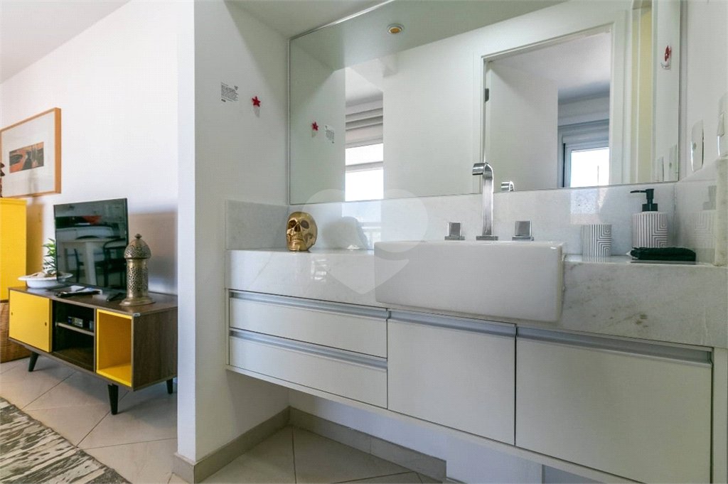 Apartamento de 45 m2 na Bela Vista, mobiliado, pronto para morar !