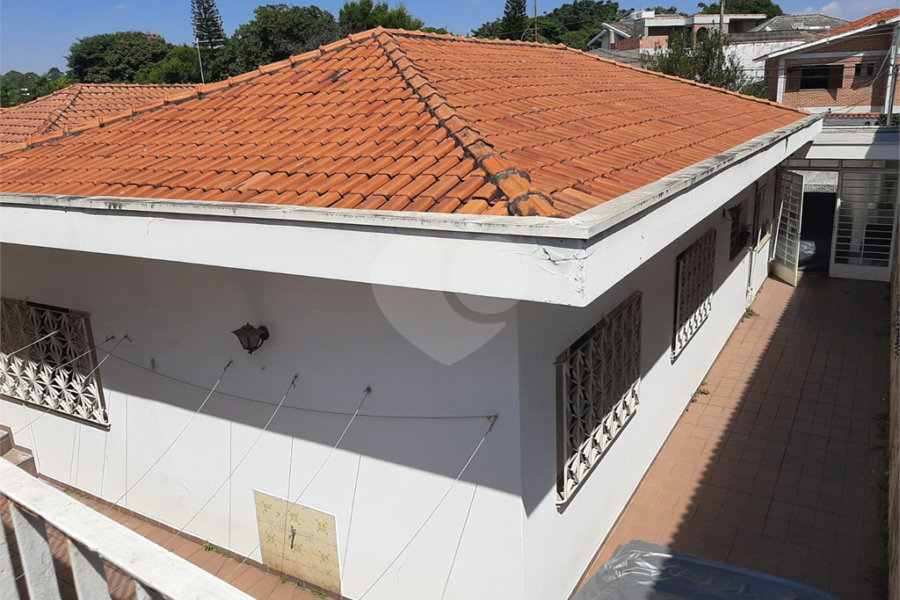 Casa terrea para venda no bairro Palmas do Tremembe.