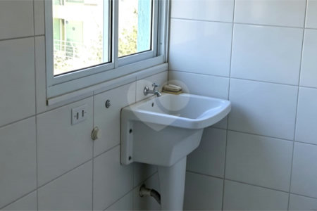 Apartamento à venda perto da USP com vaga coberta