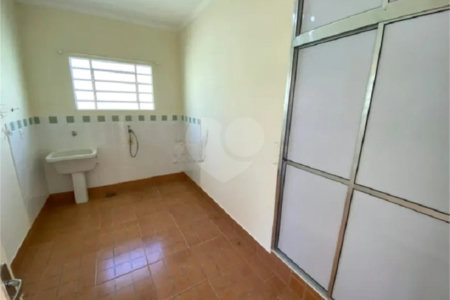 Casa à Venda no Condomínio Montreal - São Carlos/SP