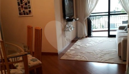 Apartamento à venda com 3 quartos, sendo 1 suíte,  em Vila Regente Feijó, São Paulo, SP