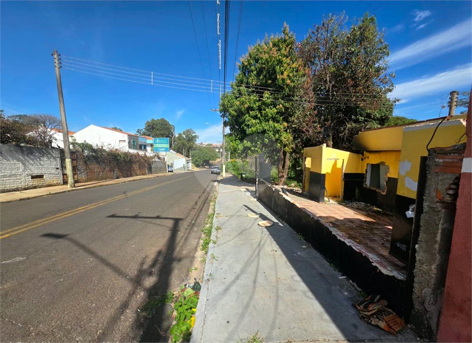 Terreno 240m² Vila Nery