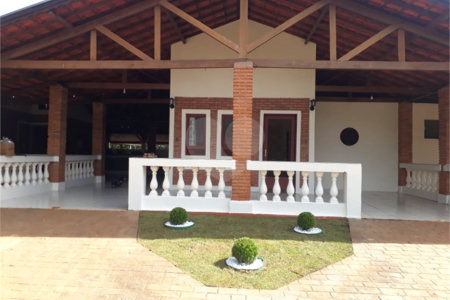 Chácara no Tibaia de São Fernando I .
