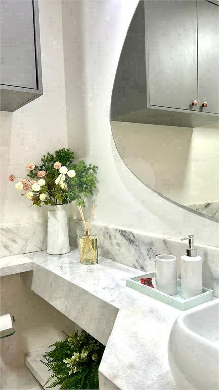 Apartamento para venda em Moema Apartamento Av. Pavão