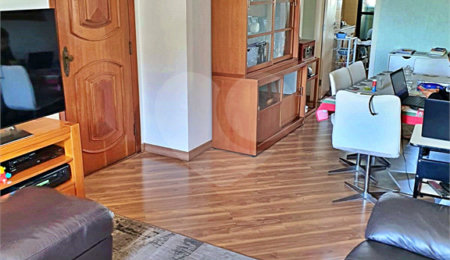 Apartamento à venda com 2 quartos, sendo 1 suíte,  em Vila Mariana, São Paulo, SP