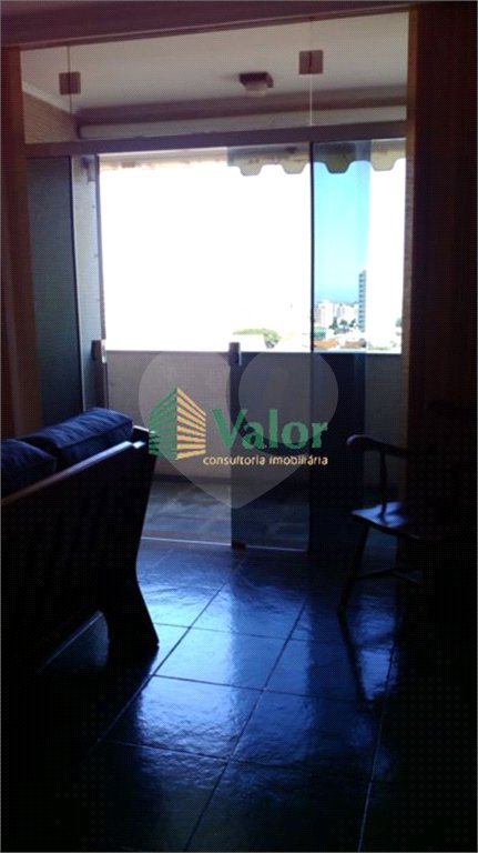 Apartamento com 3 dormitórios