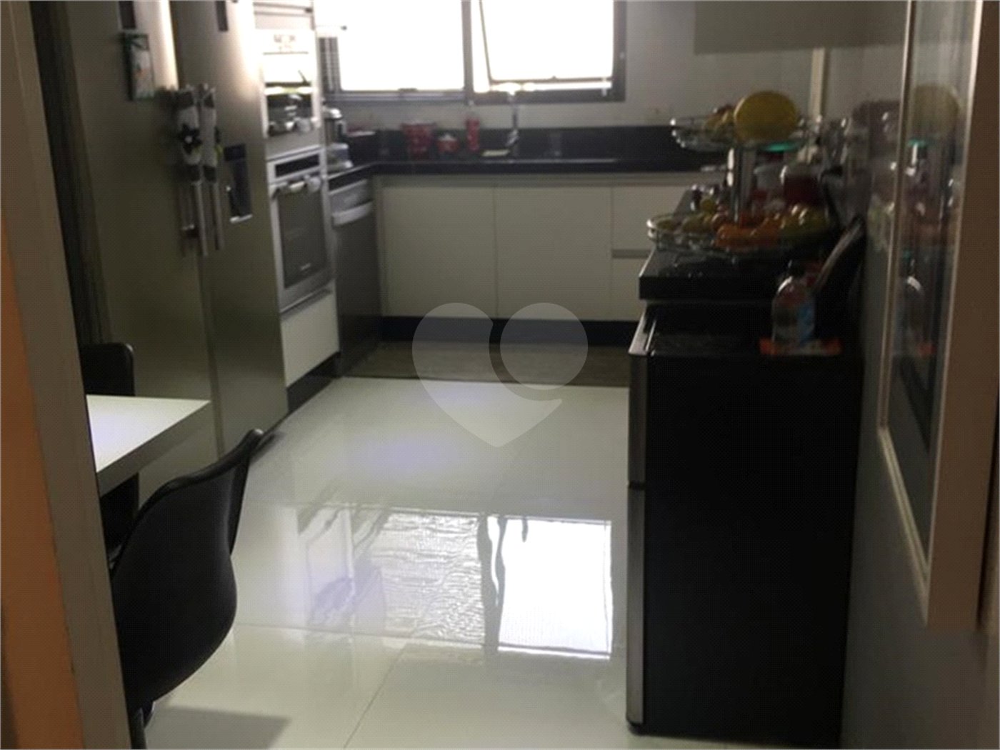 Apartamento para venda Alto de Santana com 220 m² de área primativa.