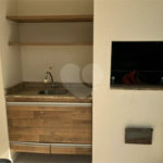 Excelente apartamento de 3 dormitórios, sendo uma Suíte e 2 vagas de garagem.