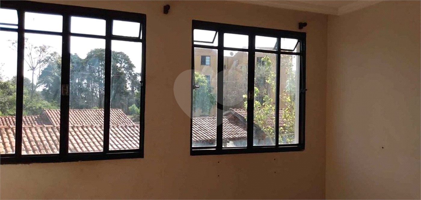 Apartamento no Condomínio Residencial Bela Vista I .