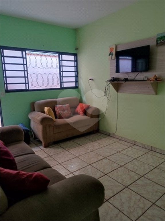 Casa térrea no Santa Angelina