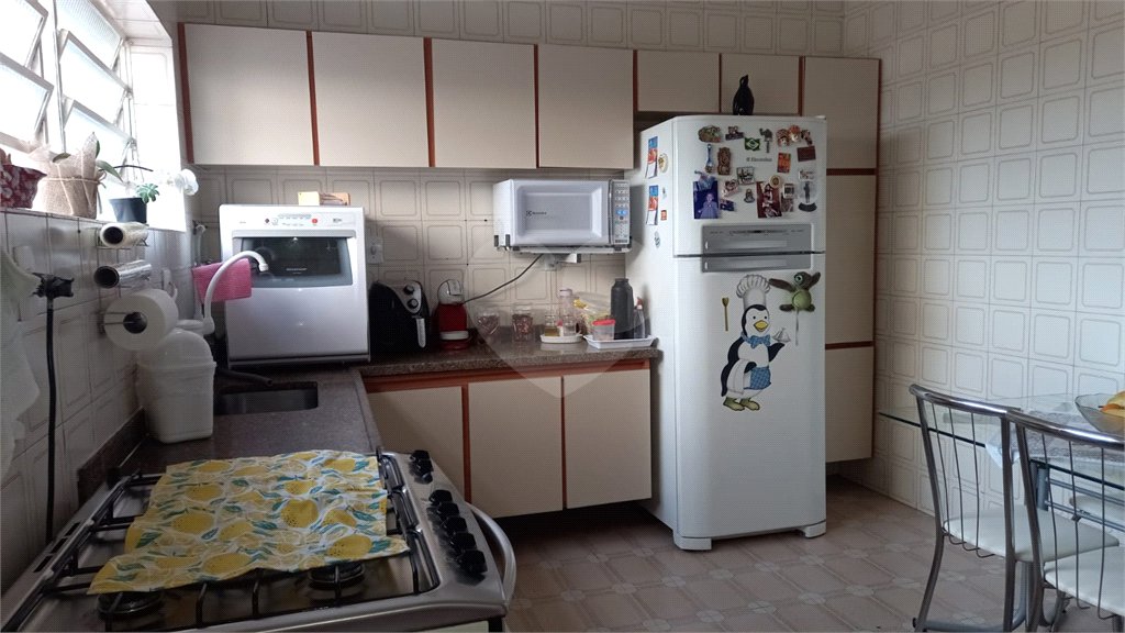 Sobrado à venda com 3 quartos, sendo 1 suíte, em Jabaquara, São Paulo, SP