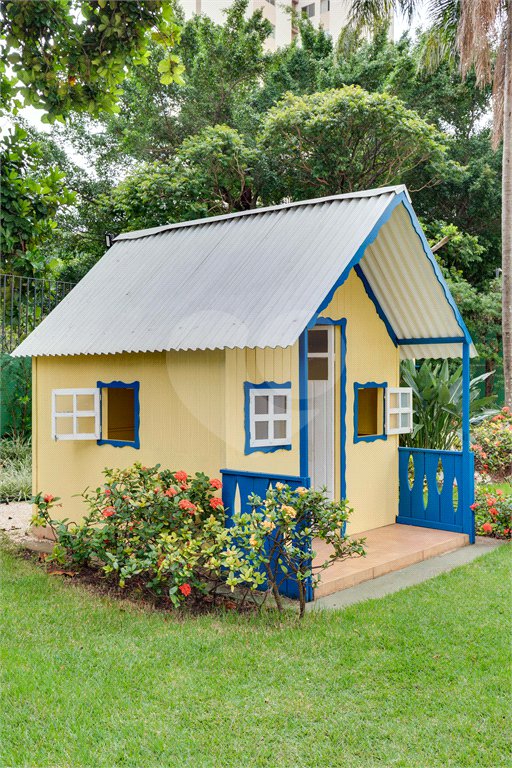 Apartamento à venda com 3 suítes em Real Parque, São Paulo, SP