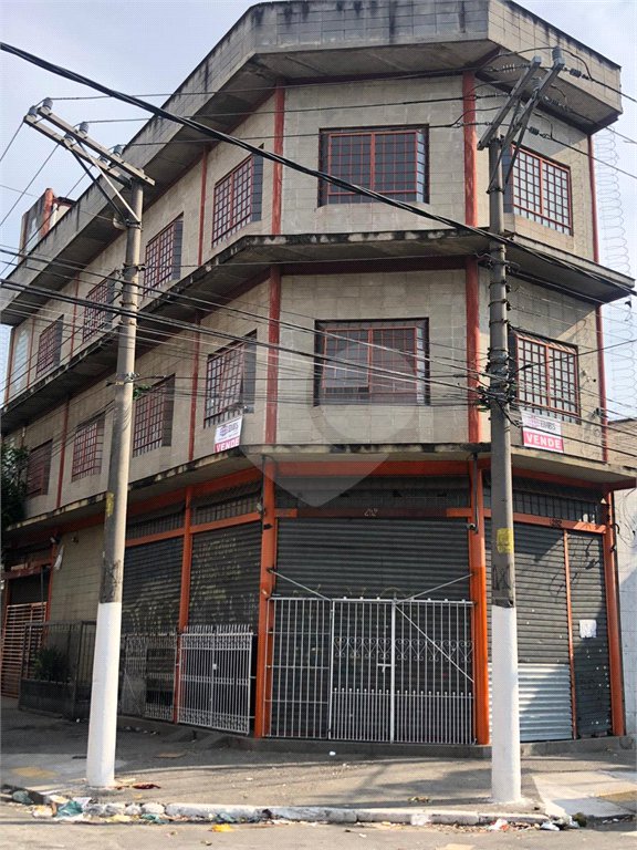 SALÃO COMERCIAL BRÁS COM INQUILINO À VENDA