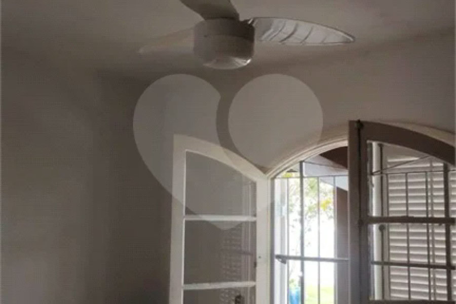 Linda casa térrea em Itanhaém a poucos metros da praia ????