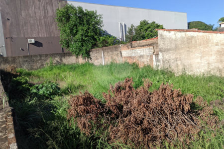Terreno com 410,00 m² no bairro Vila Costa do Sol.