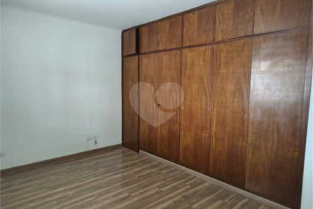 Casa Espaçosa para Locação no Bairro da Saúde, São Paulo