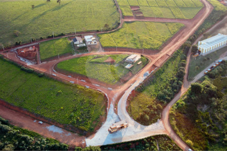 Terreno em Joanópolis com 1.000 metros, condomínio fechado com portaria e segurança, pronto para construir