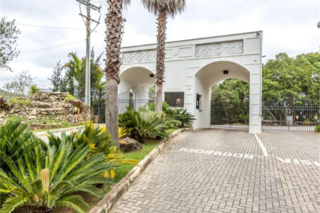 Casa em condomínio fechado Ecovillagio