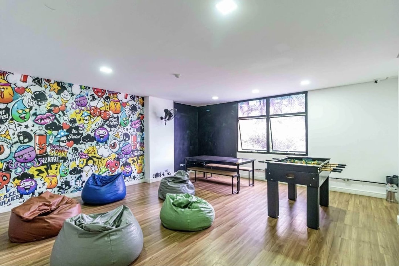Apartamento de 3 dormitórios com suíte e 2 vagas na Vila São Francisco