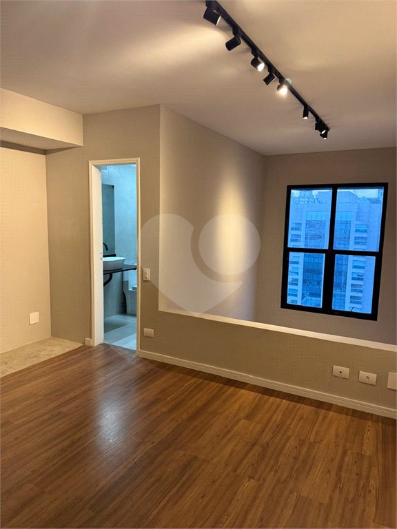 Apartamento à venda 50 m² - Moema - São Paulo/SP.