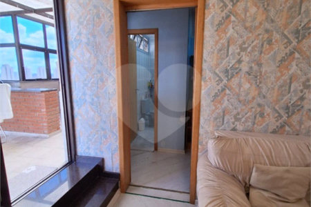 Cobertura com 193m², 4 quartos (2 suítes), 2 garagens, à venda no Jardim Marajoara