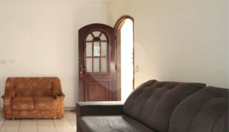 Sobrado à venda com 3 quartos em Vila Dom Pedro I, São Paulo, SP