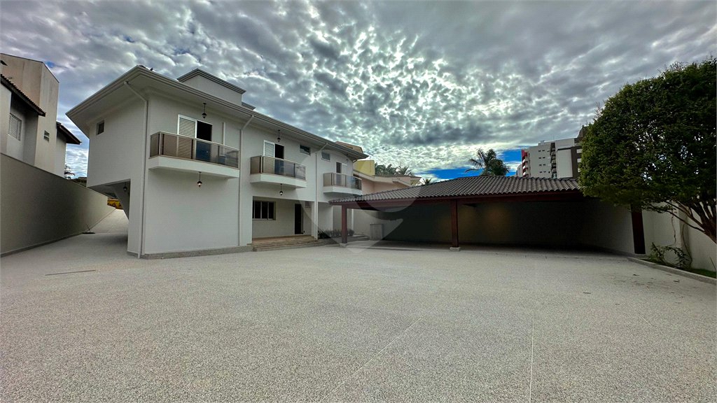 Casa a venda no Parque Faber Castell I