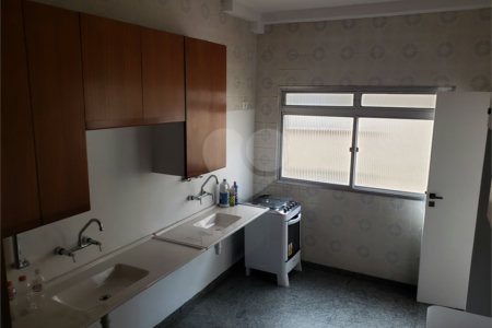 Apartamento para venda ou locação, 4 quartos (1 suíte), na Bela Vista, R Cincinato Braga