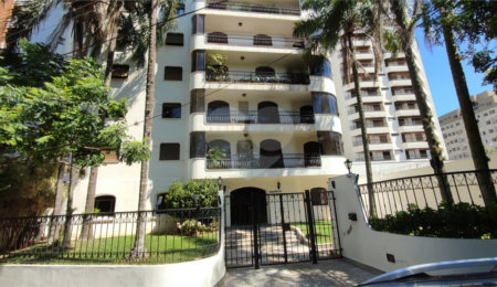 Apartamento à venda com 4 quartos, sendo 3 suítes,  em Jardim Bethânia, São Carlos, SP