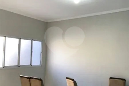 CASA A VENDA JARDIM SANTA JULIA COM 3 DORMITORIOS, 1 SUITE, 2 VAGAS, 140M², SÃO JOSÉ DOS CAMPOS/SP.