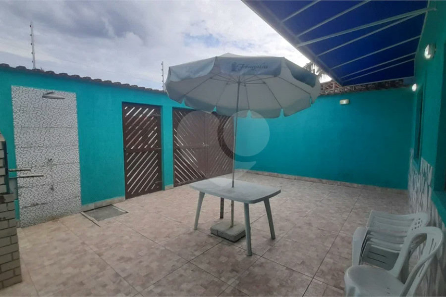 Casa à venda com 2 quartos, sendo 1 suíte,  em Indaiá, Bertioga, SP
