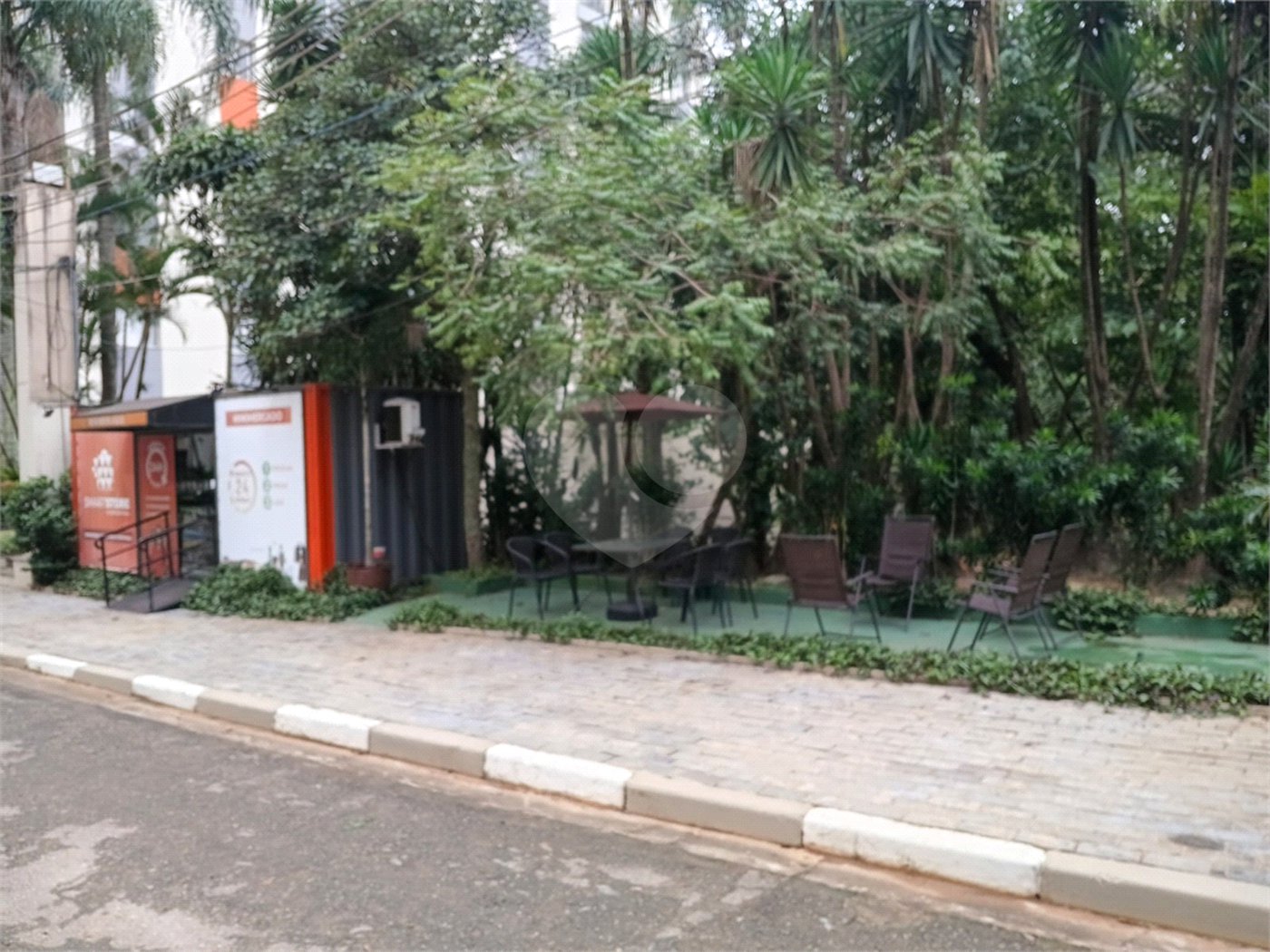 Apartamento à venda com 3 quartos, sendo 1 suíte,  em Jardim Marajoara, São Paulo, SP