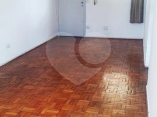 Apartamento à venda com 1 suíte em Vila Guarani, São Paulo, SP