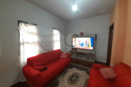 Casa à venda no Bairro Redenção – Conforto e praticidade em uma localização privilegiada!