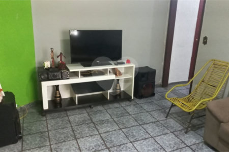 Casa à Venda no Jardim Hikare