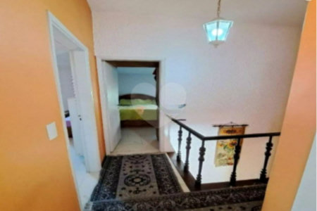 Sobrado com 112m² , 3 dormitórios , sendo 1 suíte , 3 vagas de garagem , à venda no Bosque da Saúde.